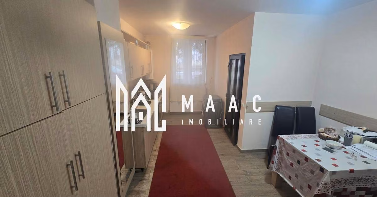 Apartament de vânzare cu 2 camere în zona Piața Cluj, Sibiu