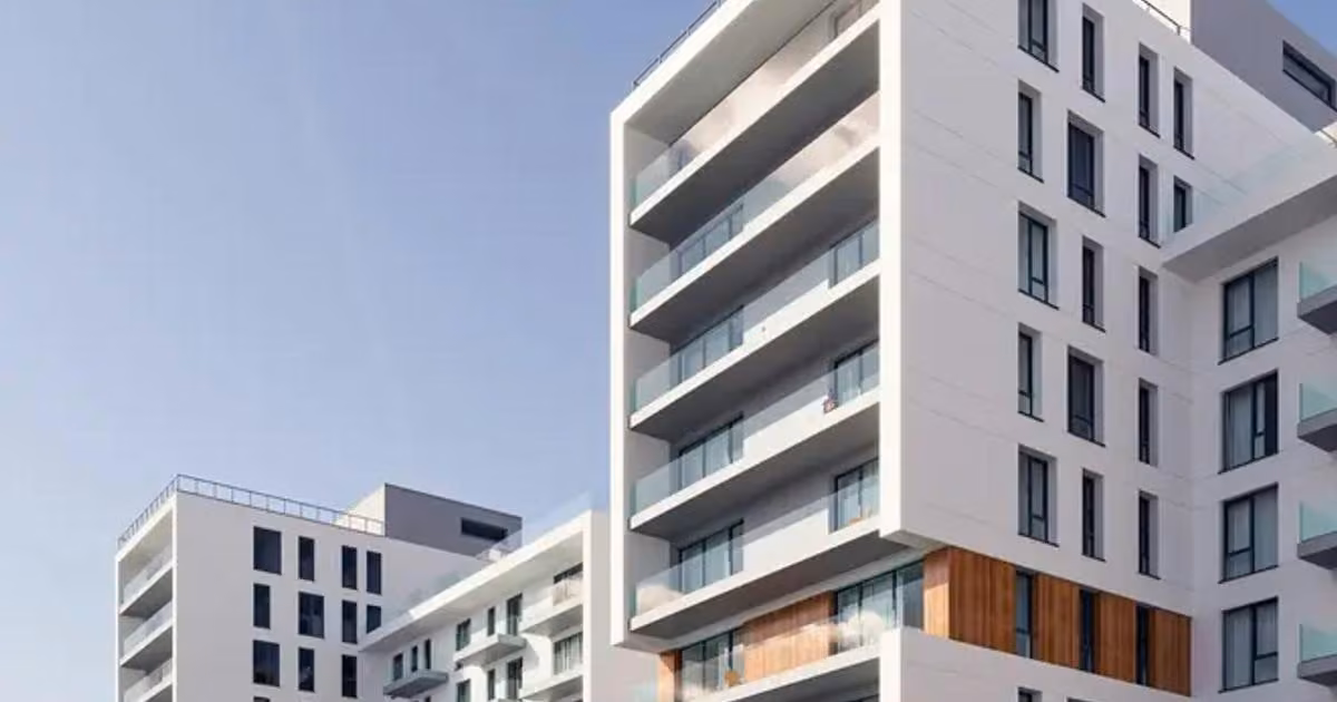 Apartament de vânzare cu 4 camere în zona Titan, Sector 3