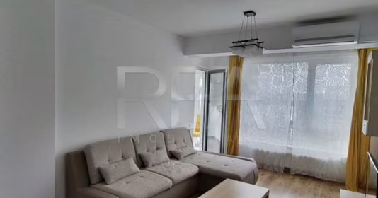 Apartament Militari