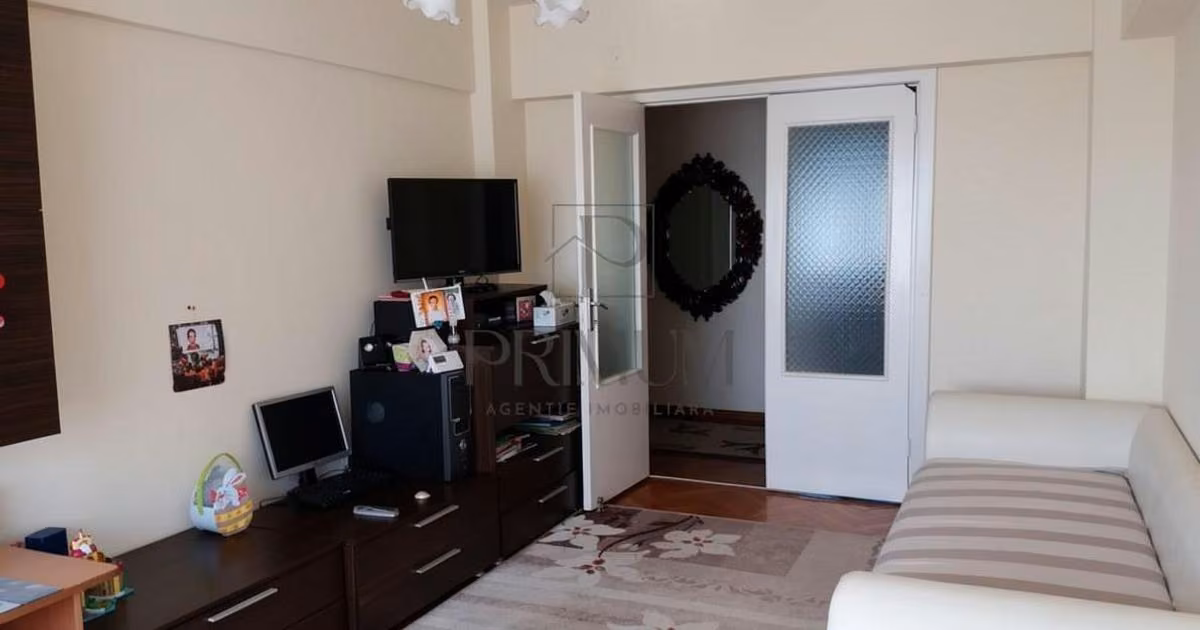 Apartament de vânzare cu 4 camere în zona Șagului, Timișoara