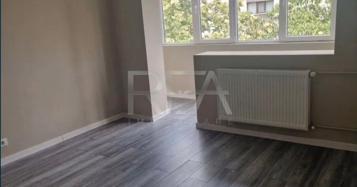 Apartament de vânzare cu 2 camere în zona Drumul Taberei, Sector 6