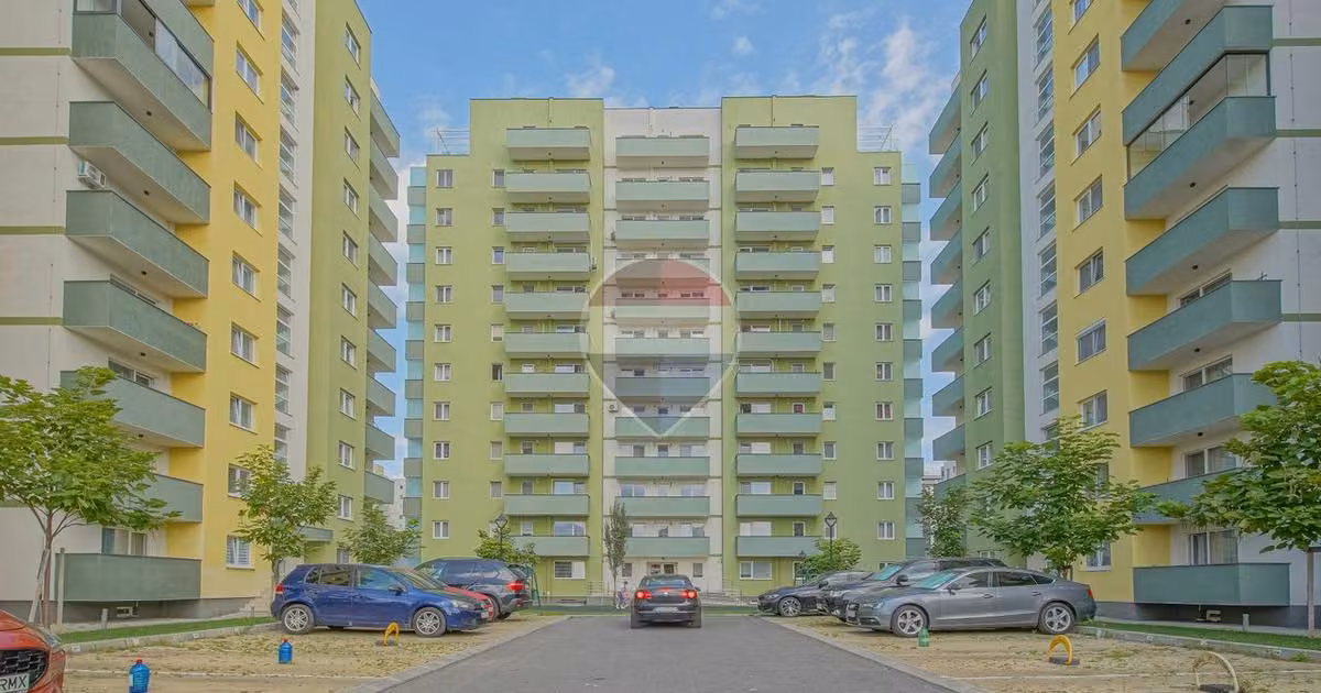 Apartament de vânzare cu 2 camere, mobilat în zona Tractorul, Brașov