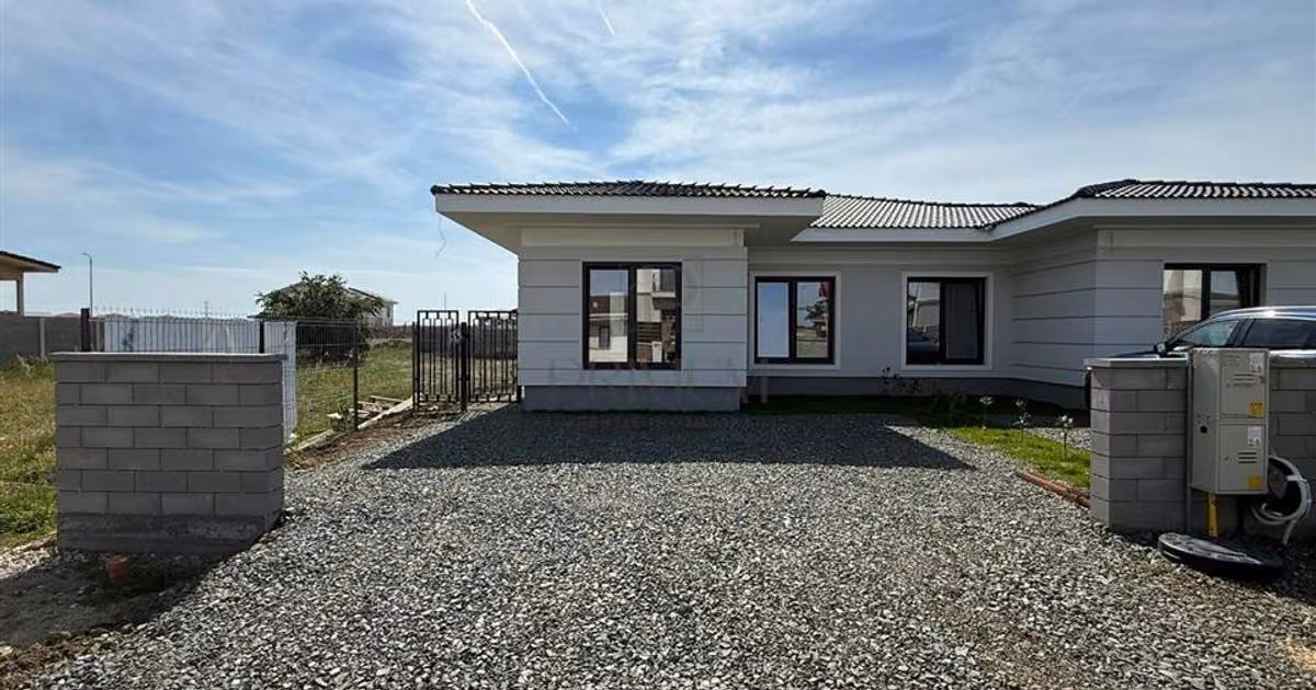 Duplex de vânzare cu 3 camere în Moșnița Nouă