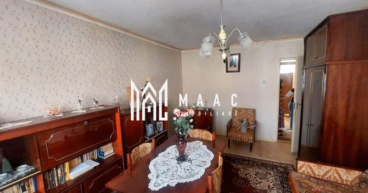 Apartament de vânzare cu 2 camere, mobilat în zona Hipodrom 4, Sibiu