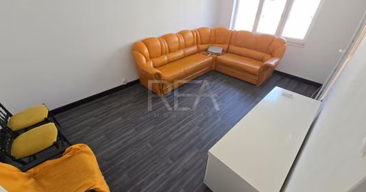 Apartament Titan