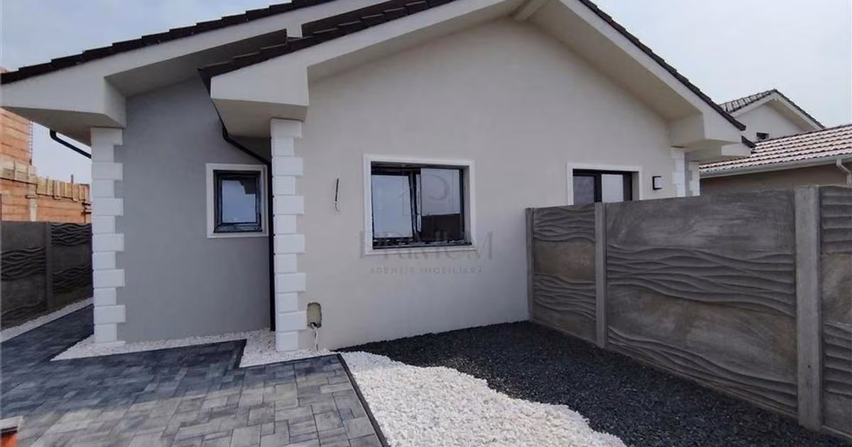 Duplex de vânzare cu 3 camere în Moșnița Nouă