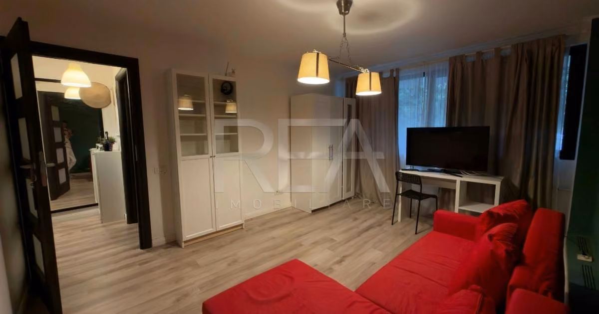 Apartament de vânzare cu 2 camere, mobilat în zona Berceni, Sector 4