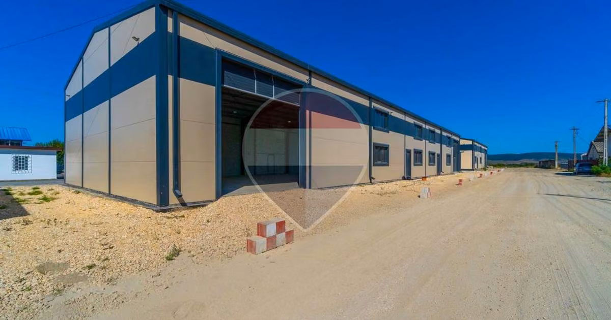 Spațiu industrial de vânzare de 580 mp, în zona Exterior Nord, Brașov