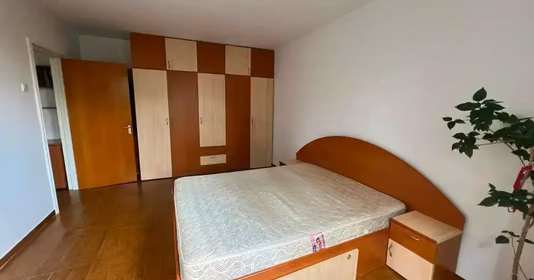 Apartament Titan