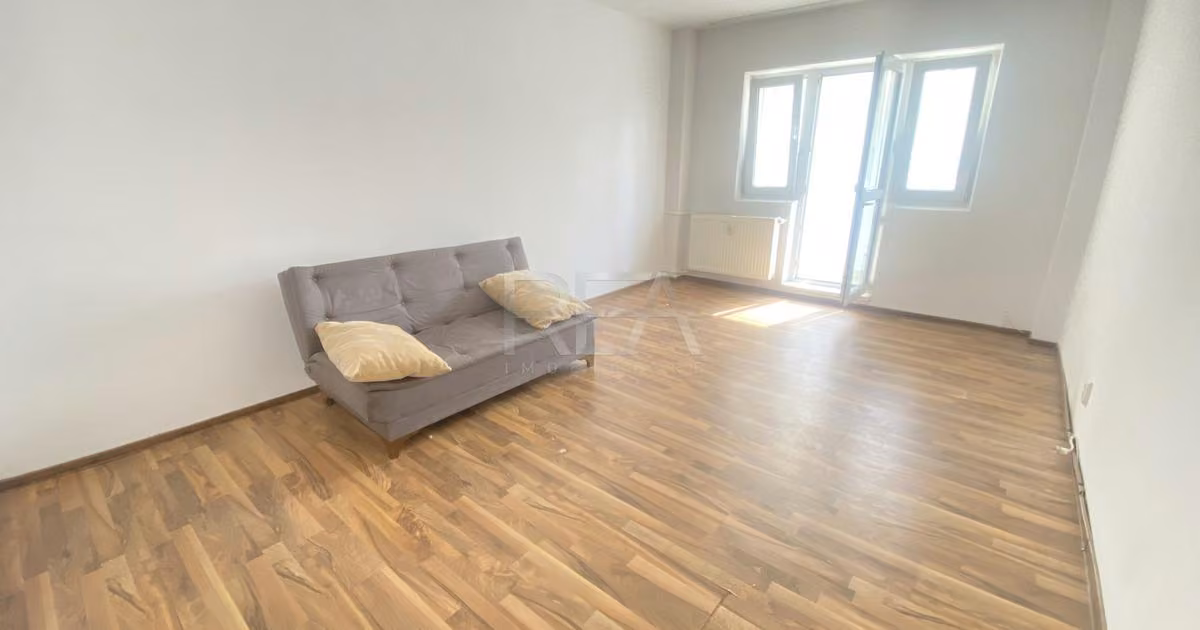 Apartament de vânzare cu 2 camere în zona Mărgeanului, Sector 5