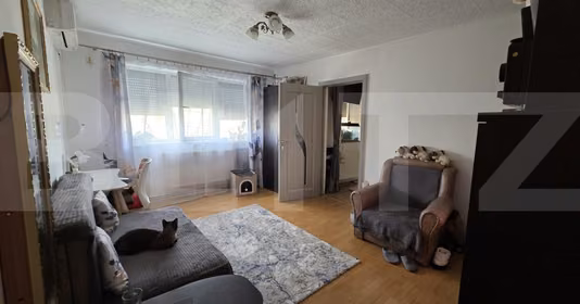 Apartament Cetate