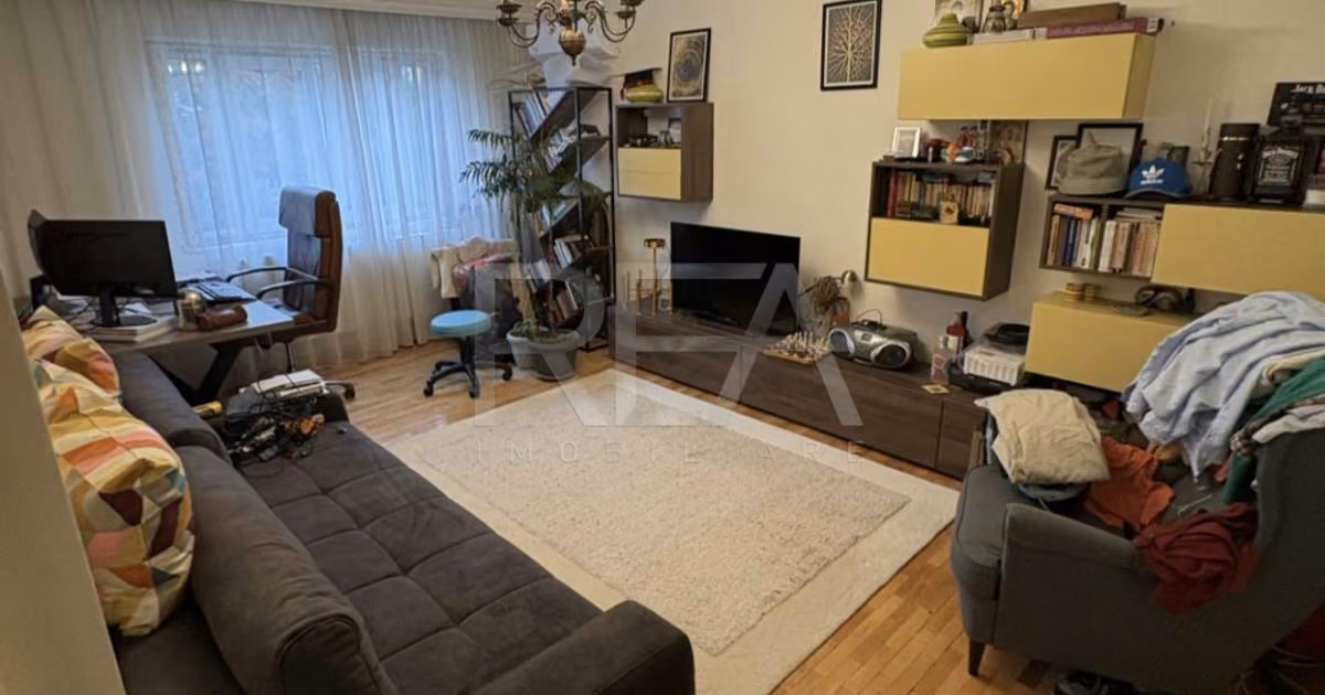 Apartament de vânzare cu 3 camere, mobilat în zona Gorjului, Sector 6
