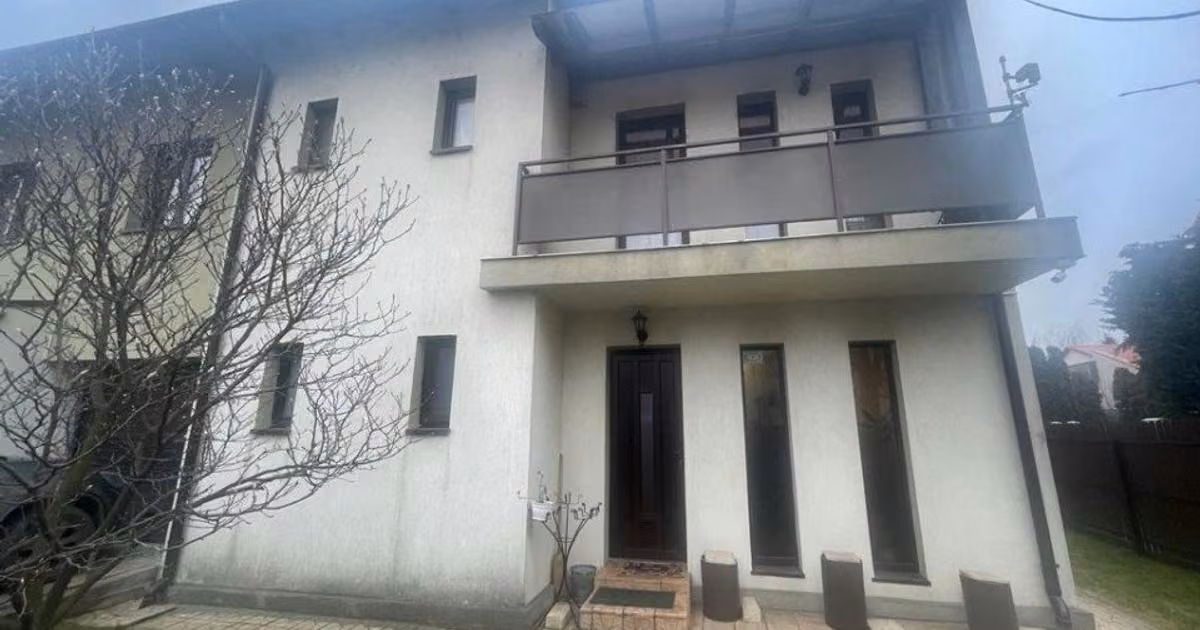 Casă individuală de vânzare cu 4 camere, mobilată în Florești