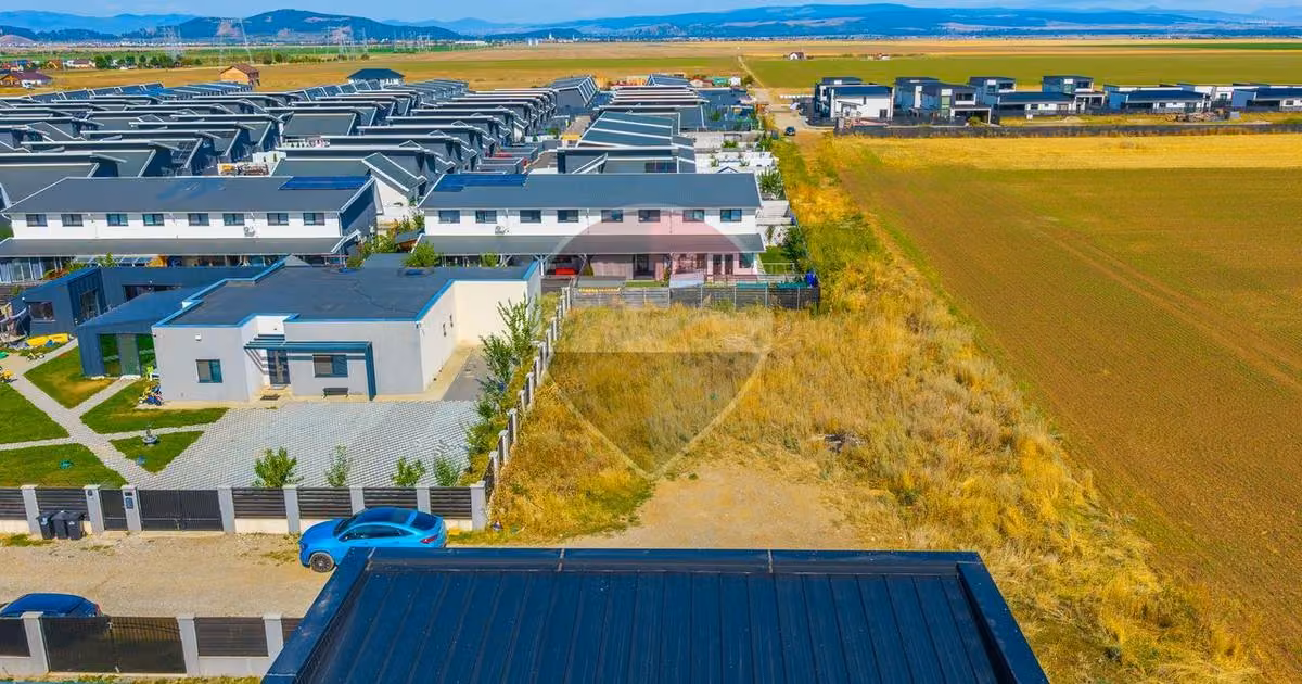 Teren Construcții intravilan de vânzare de 500 mp, în Tărlungeni