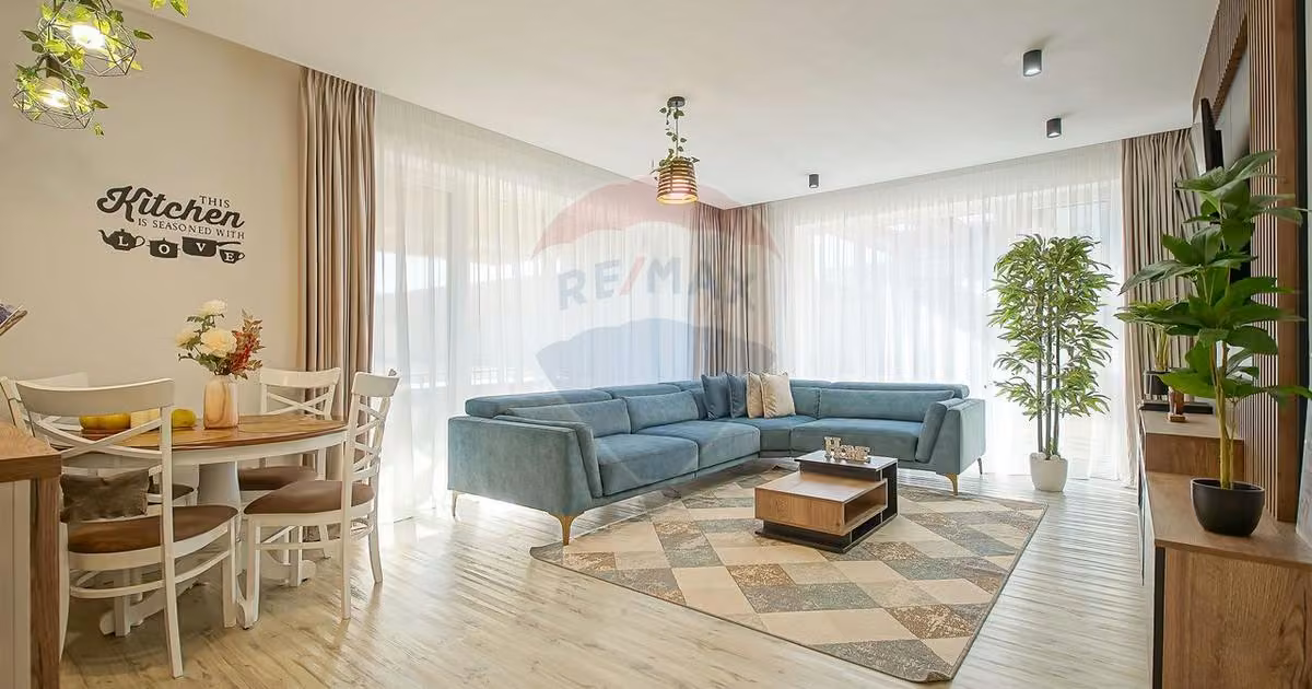Penthouse de vânzare cu 4 camere în zona Tractorul, Brașov