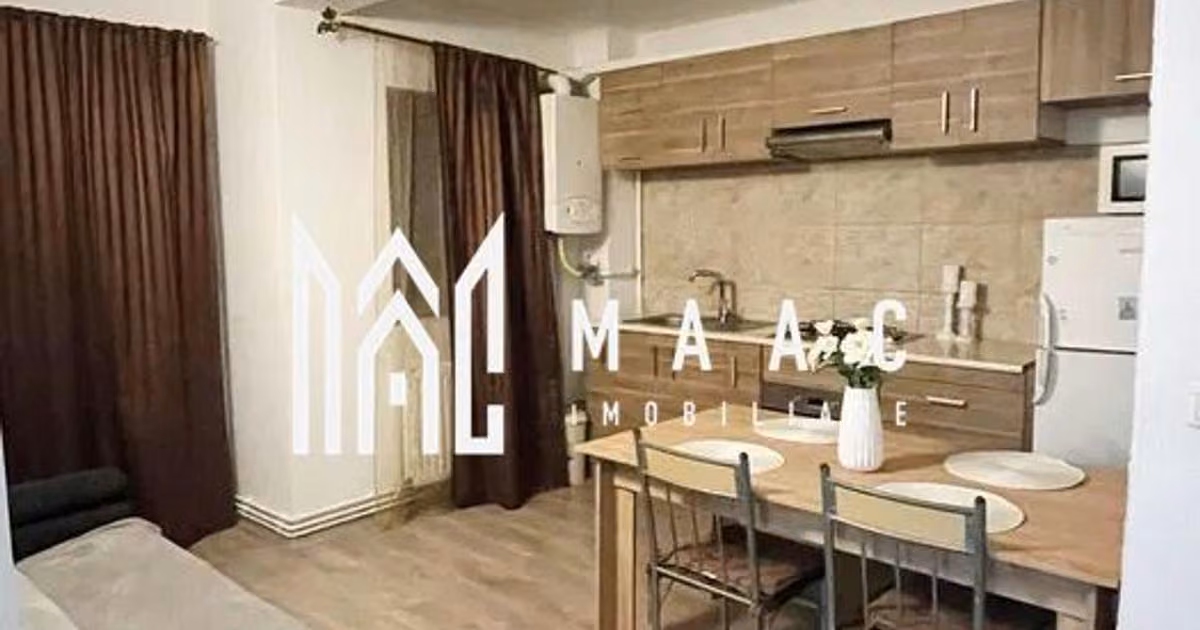 Apartament de vânzare cu 3 camere, mobilat în Șelimbăr