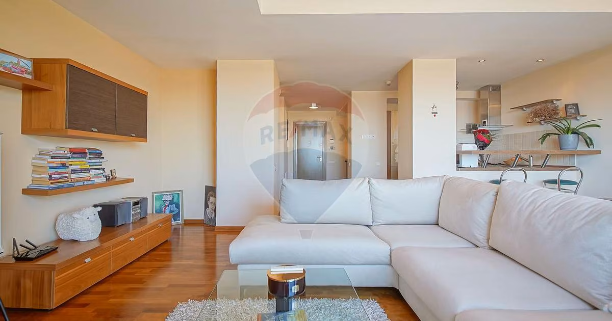 Apartament de vânzare cu 2 camere, mobilat în zona Drumul Poienii, Brașov