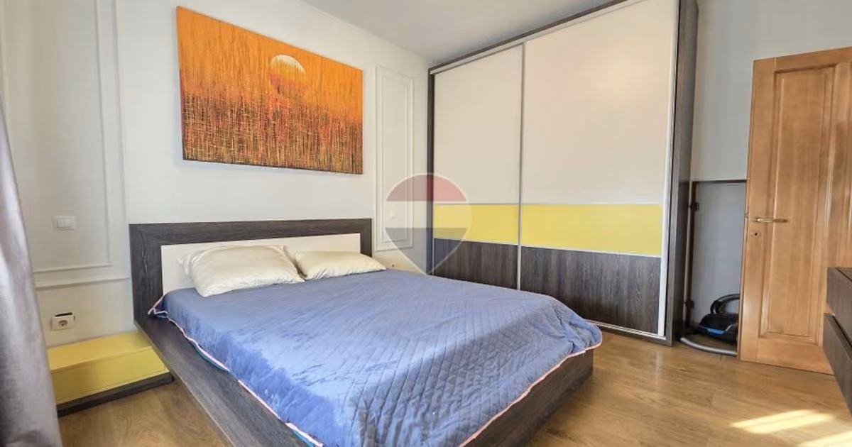 Apartament de vânzare cu 2 camere, mobilat în zona Nord, Focșani