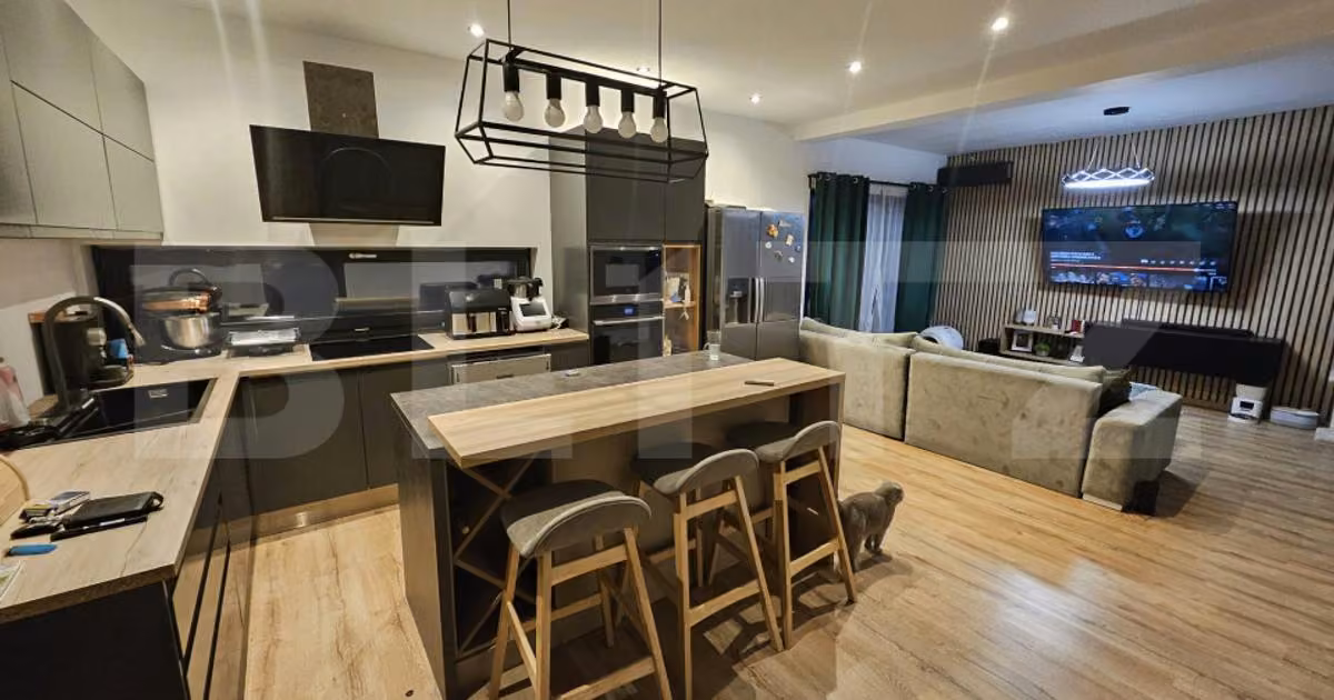 Duplex de vânzare cu 4 camere, mobilat în Dumbrăvița
