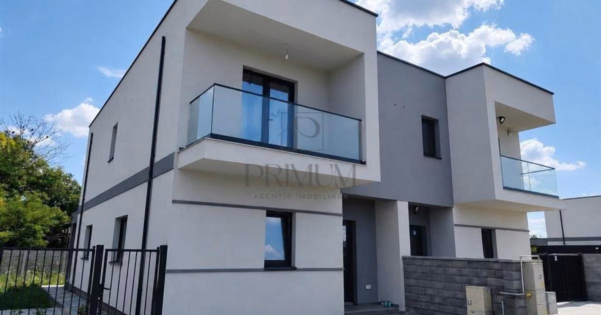 Duplex de vânzare cu 4 camere în Moșnița Nouă