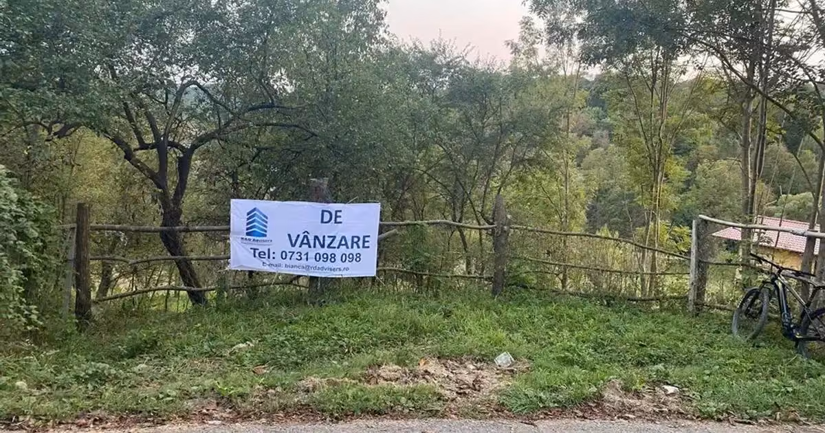 Teren intravilan de vânzare de 2150 mp, în Sultanu