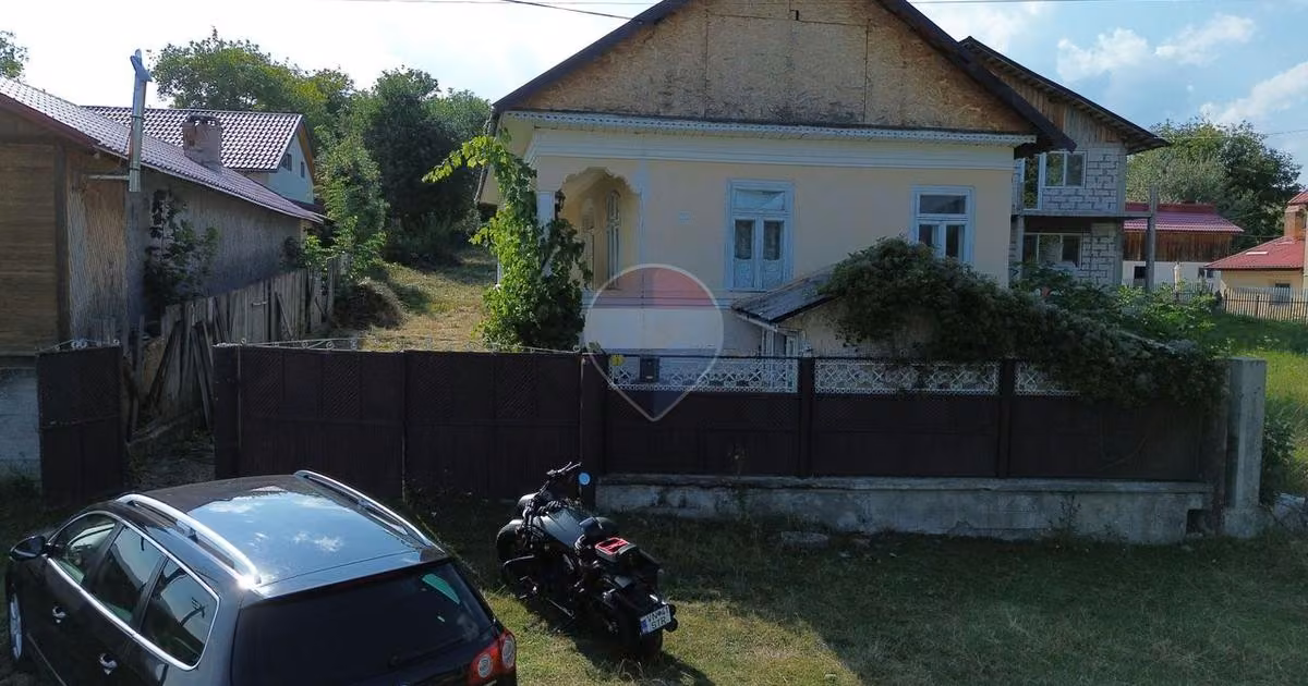 Casă individuală de vânzare cu 3 camere în Soveja