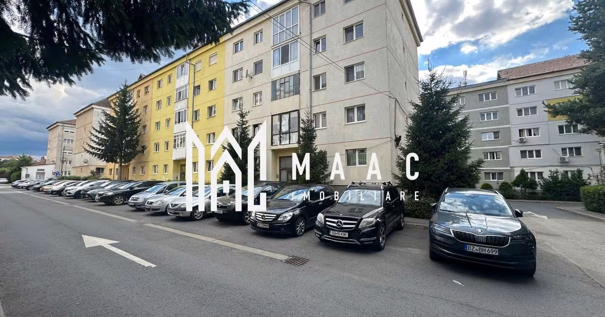 Apartament de vânzare cu 3 camere, mobilat în zona Calea Dumbrăvii, Sibiu