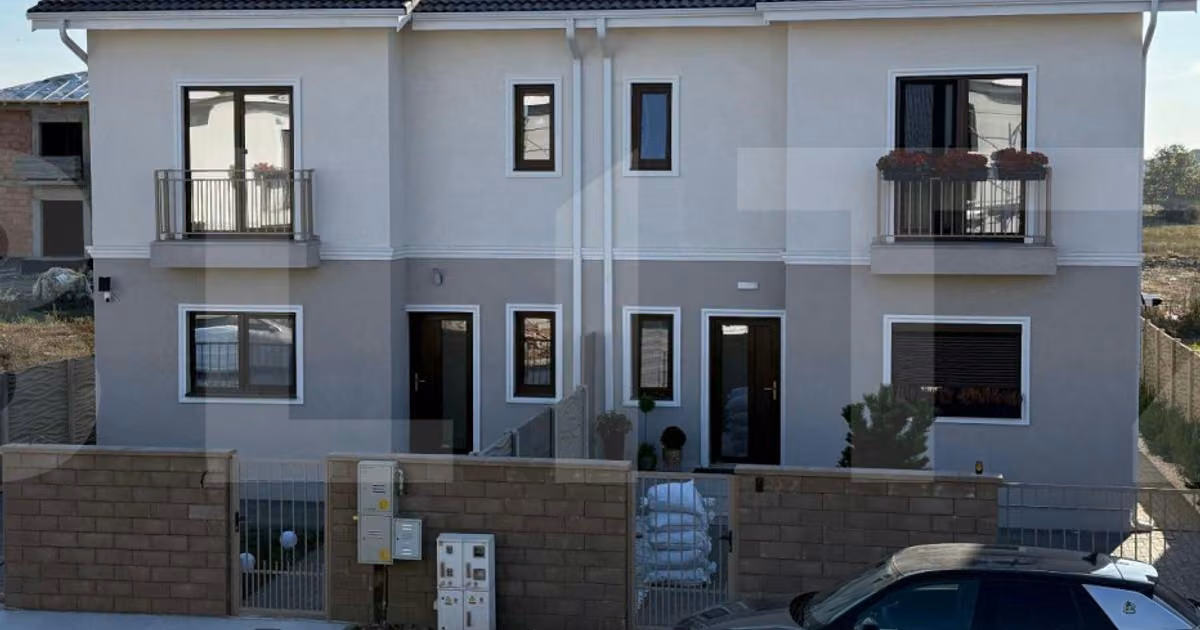 Duplex de vânzare cu 4 camere în Urseni