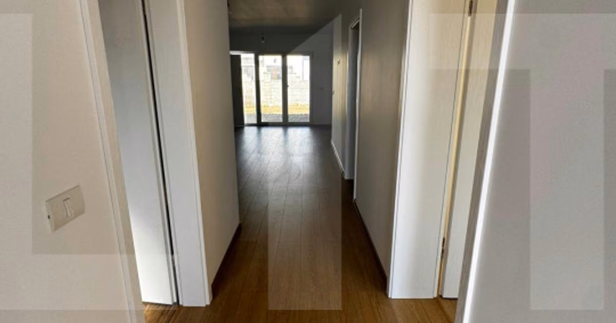 Duplex de vânzare cu 3 camere în Moșnița Nouă