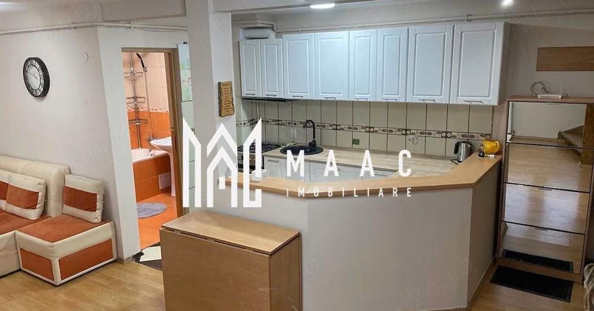 Apartament de vânzare cu 4 camere, mobilat în zona Vasile Aaron, Sibiu