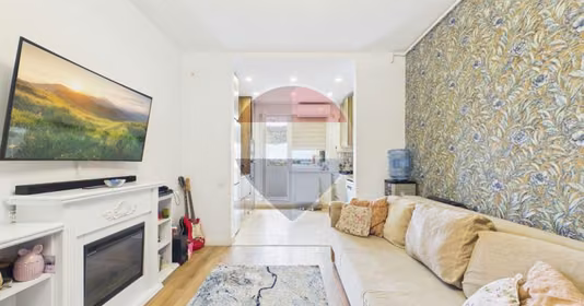 Apartament Militari