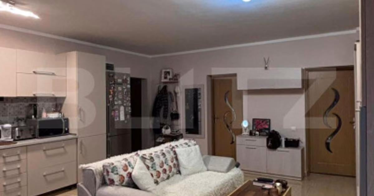 Apartament de vânzare cu 2 camere, mobilat în Florești