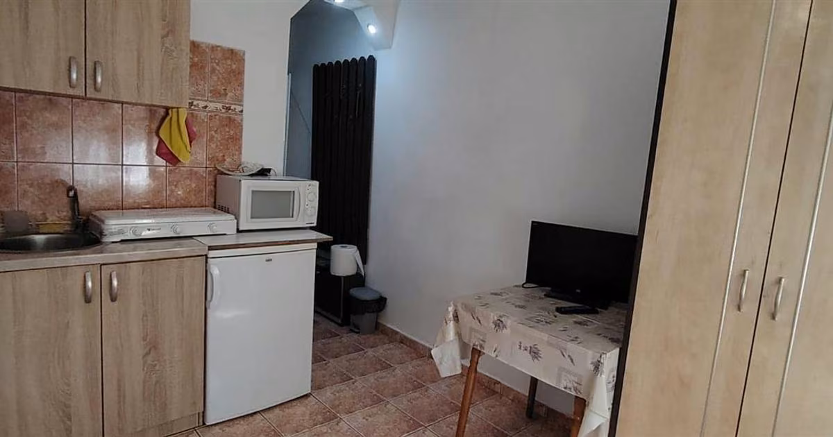 Garsonieră de vânzare în zona Rogerius, Oradea