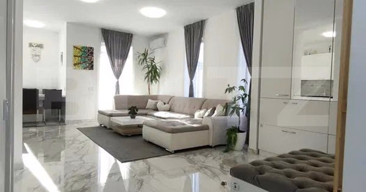 Duplex de vânzare cu 4 camere, mobilat în Florești