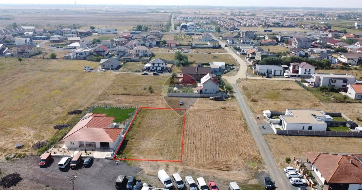Teren agricol intravilan de vânzare de 1039 mp, în Săcălaz