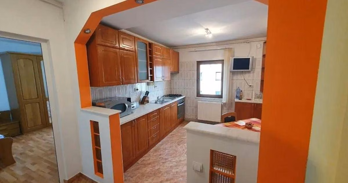 Apartament de vânzare cu 2 camere, mobilat în zona Astra, Brașov