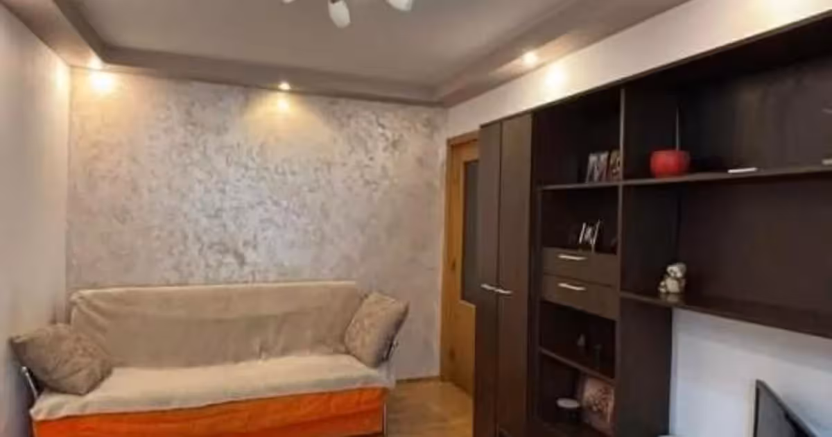 Apartament de vânzare cu 2 camere, mobilat în zona Războieni, Pitești