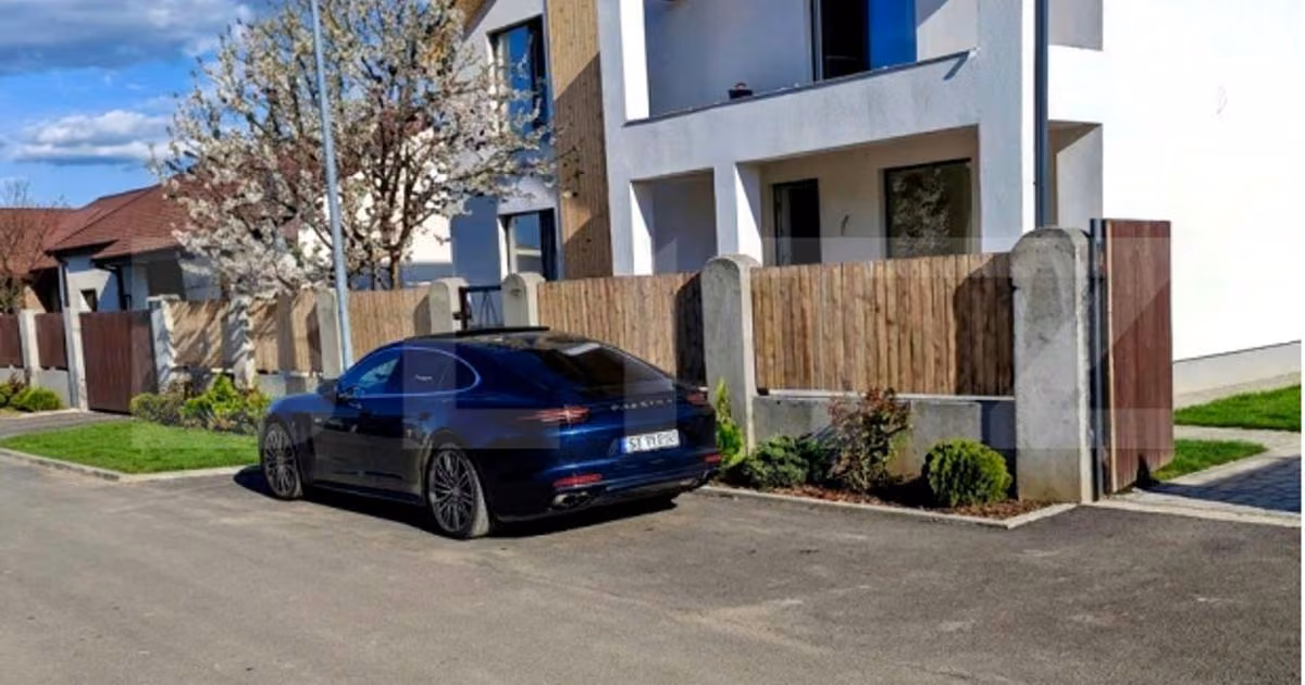 Casă individuală de vânzare cu 5 camere în Hărman