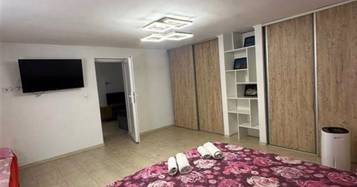 Apartament de vânzare cu 3 camere în zona Central, Oradea