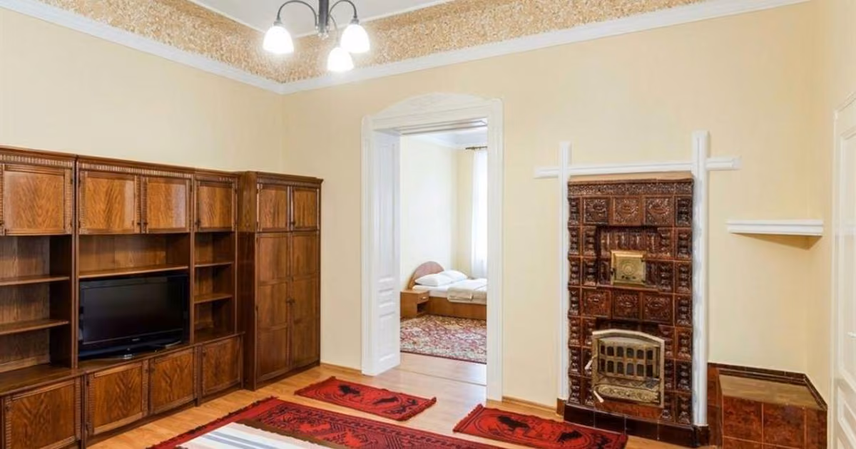 Casă de vânzare cu 3 camere în zona Ultracentral, Oradea