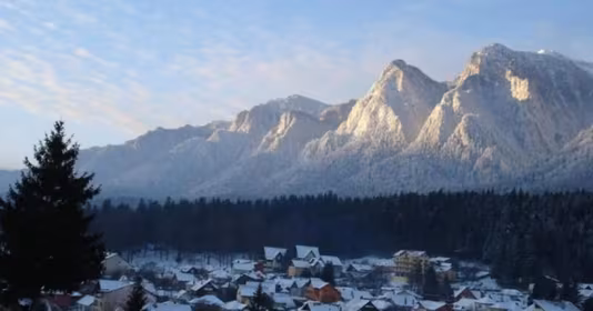 Casă Valea Alba