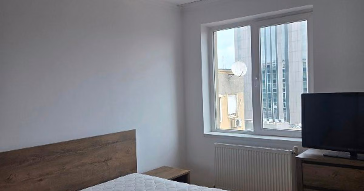 Apartament de vânzare cu 2 camere, mobilat în zona P-ța Romană, Ultracentral