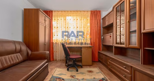 Apartament Est