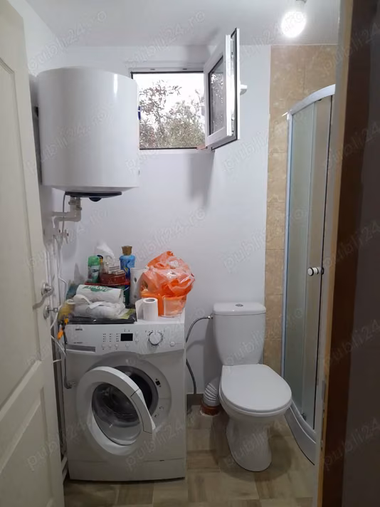Casă Candesti