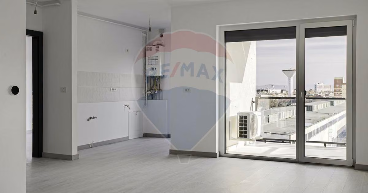 Apartament de vânzare cu 3 camere în zona UTA, Arad
