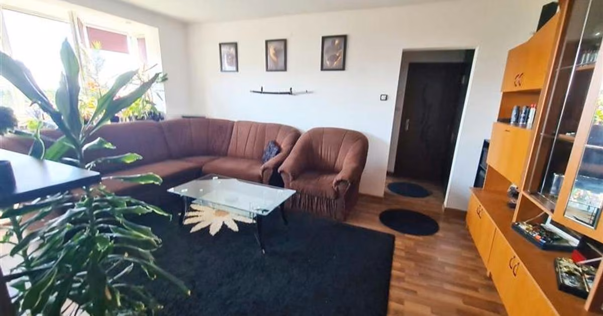 Apartament de vânzare cu 2 camere, mobilat în zona Astra, Brașov