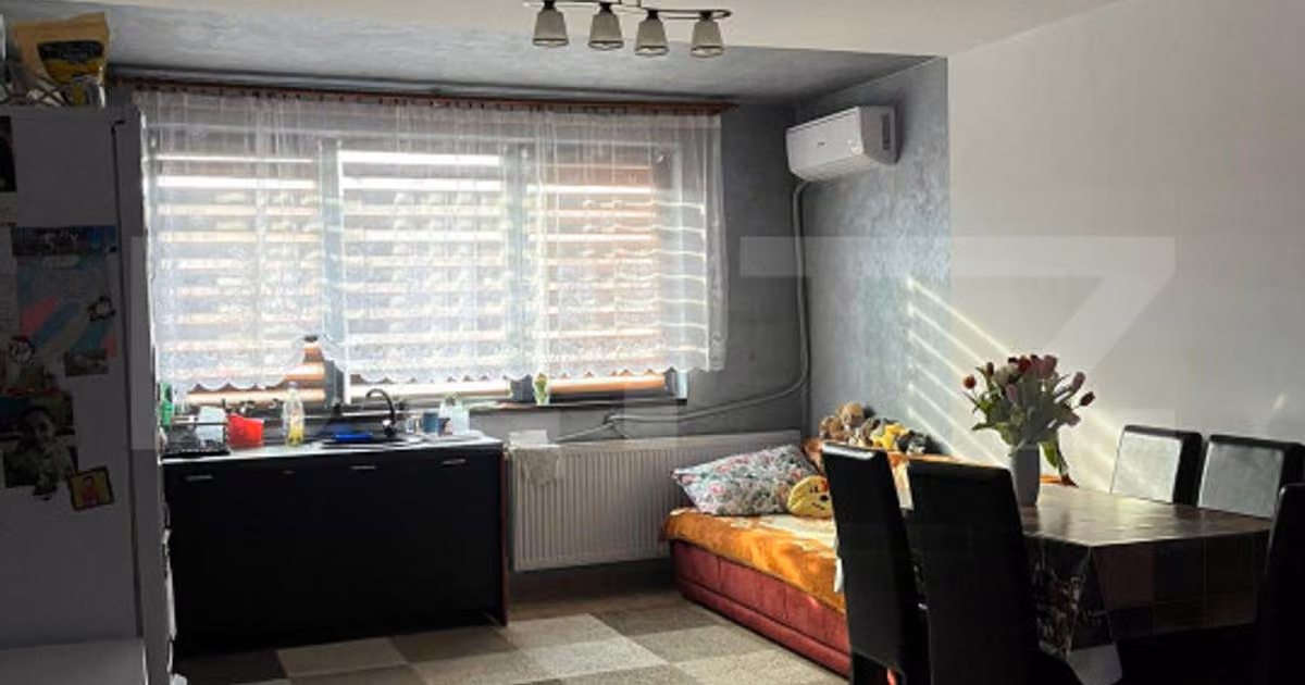 Apartament de vânzare cu 2 camere, mobilat în Florești
