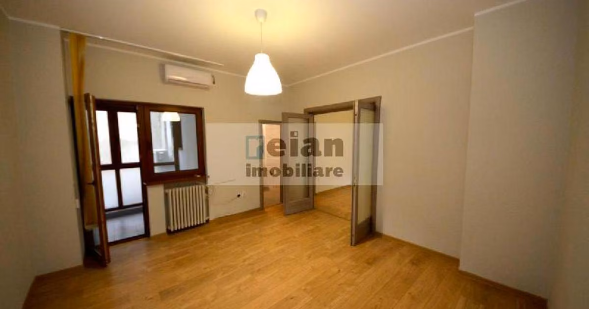 Apartament de vânzare cu 2 camere în zona Rosetti, Ultracentral