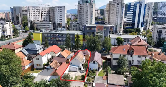 Casă Centrul Civic