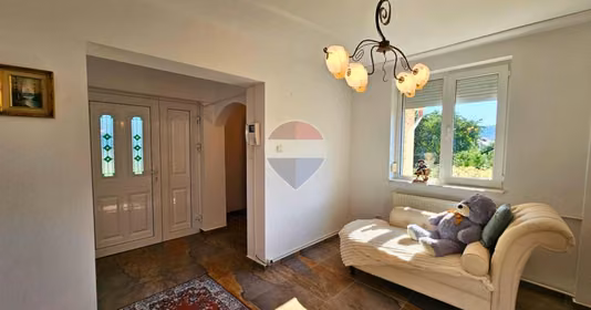 Apartament Bănești